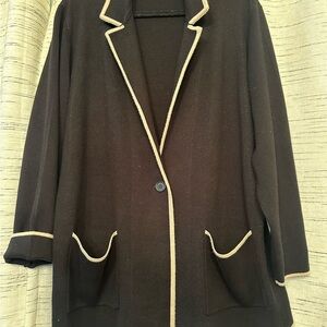 Max Studio London Black & Cream Sweater Jacket